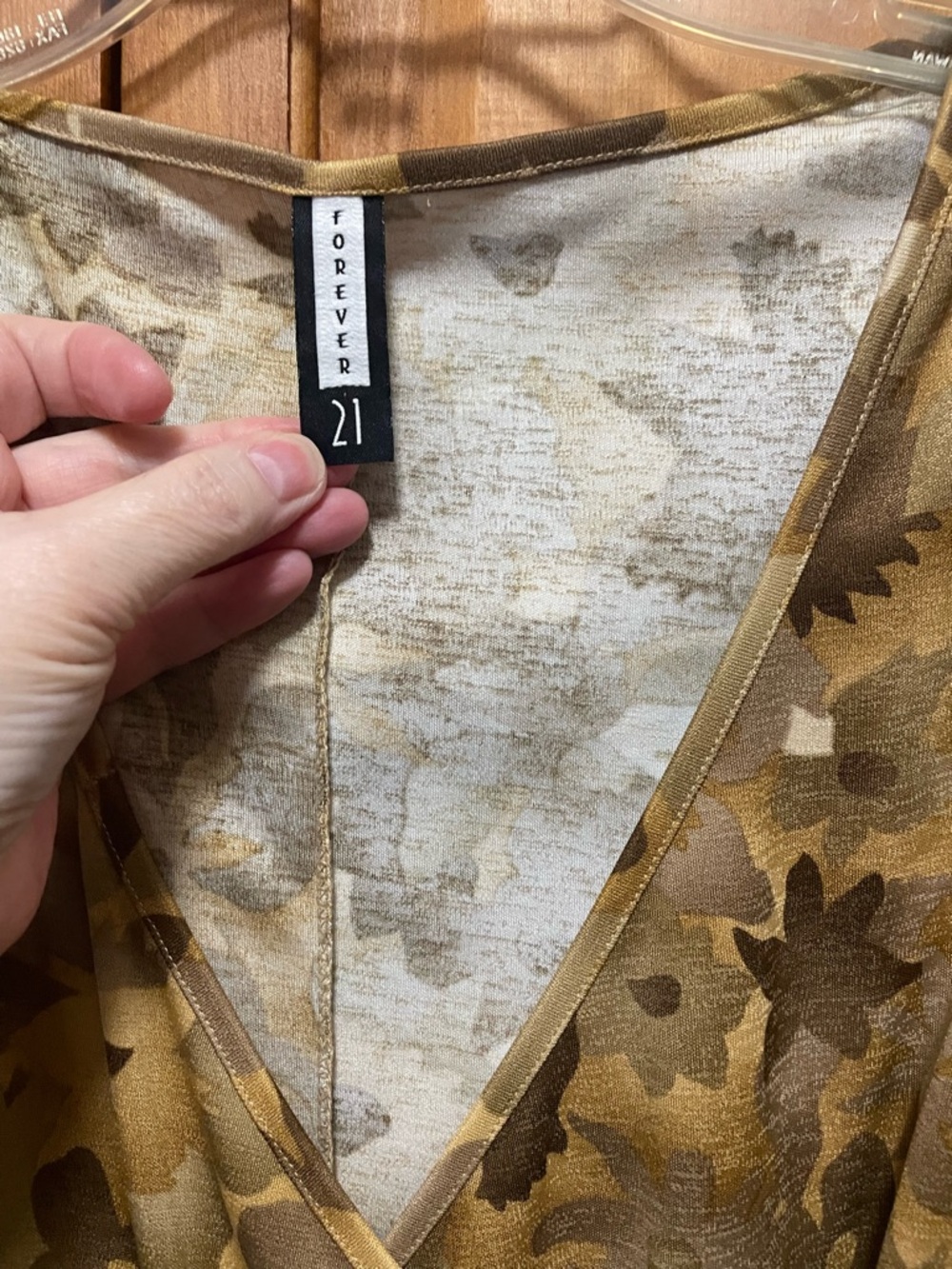 Y2K Forever 21 V-Neck Floral Dress - Picture 5 of 5